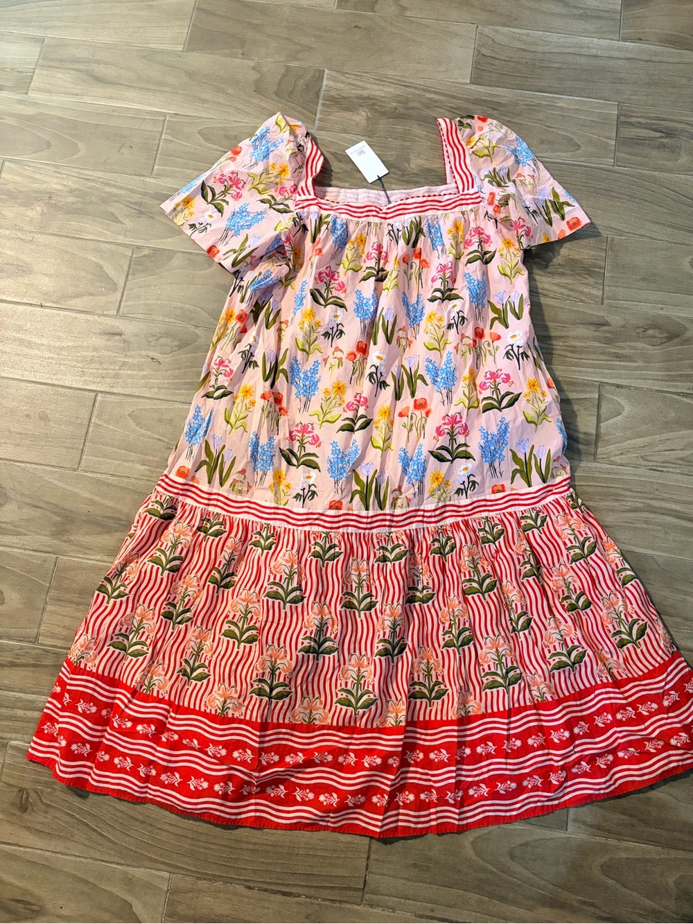 Printfresh x Lars Pink Floral Maxi Dress with Red Border, 1X, NWT - Picture 4 of 12
